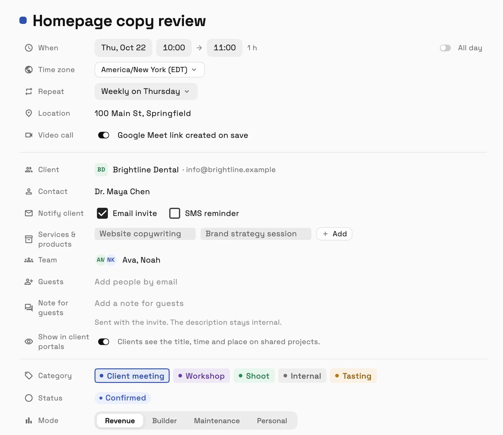 De afspraak-editor op desktop voor een 'Homepage copy review' met Brightline Dental, met 'Website copywriting' en 'Brand strategy session' toegevoegd in de rij 'Services & producten'.